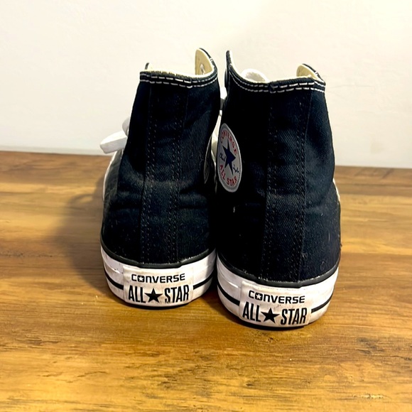 Black high top converse - Picture 2 of 4